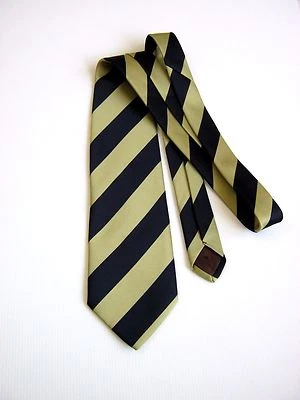 D.E.C.A.M. Nueva Hecha En Italia Poliéster Original - Imagen 1 de 3