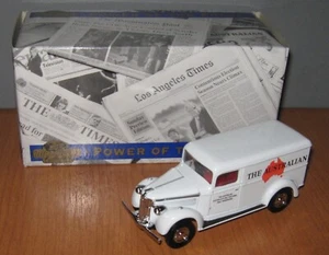 Matchbox Yesteryear Power of the Press YPP07 GMC Van The Australian - Imagen 1 de 3