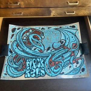 The Black Keys Dec 2014 Atlanta GA Sparkle Foil #/60 Concert Poster 30”x22” Mint - Picture 1 of 12