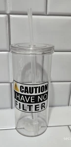 Taza de agua de plástico Snarky Mainstay de 20 OZ con pajita solo bebidas frías - Imagen 1 de 2