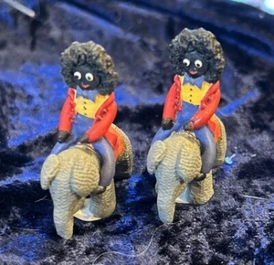 TWO Vintage Socky & Titch Little Figurine .75" tall, Enesco Pennywhistle Lane - Picture 1 of 10