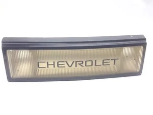 1990 - 1994 CHEVROLET LUMINA TRUNK LID CENTER REVERSE TAIL LIGHT OEM FACTORY - Picture 1 of 4