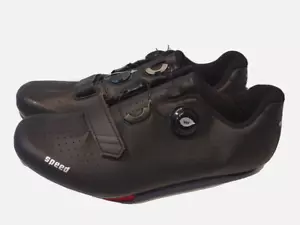 3 Bolt Speed Cycling Shoes Black Size men's 44 / 10 Women's 12 US NWOB - Picture 1 of 5