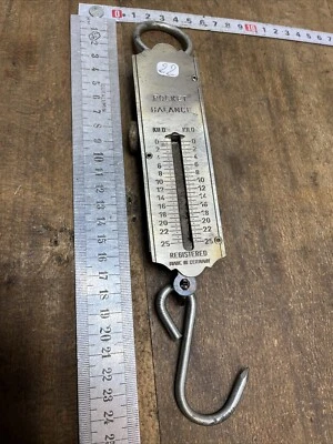 peson Ressort Poket 25 kilos outil ancien OLD TOOL  BALANCE  Chasse Réf N.22 - Photo 1/4