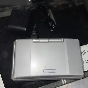 Nintendo DS Original NTR-001 Console with Charger- White - Tested Works - NDS321 - Picture 1 of 6