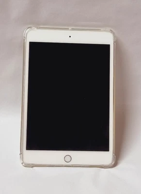 Apple iPad mini 4, 16GB, WLAN, (7,9 Zoll) - Silbe; inkl. Hülle und Kabel - Bild 1 von 3