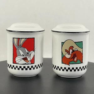 Vintage Looney Tunes Collectible Salt and Pepper Shaker Set Bugs Bunny/Yosemite - Picture 1 of 8