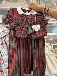 Child’s Smocked Dress With Doll Dress To Match - Picture 1 of 1