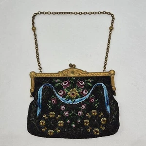 ANTIQUE FLAPPER BEADED FLOWERS DESIGN HANDBAG PURSE ORNATE BRASS FRAME & CHAIN - Picture 1 of 8