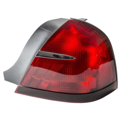 Задний фонарь в сборе TYC 11-5373-01 для 98-02 Mercury Grand Marquis - Изображение 1 из 4