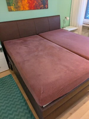Boxspringbett von RUF, 2x2 m. braunes Kunstleder  - Bild 1 von 4