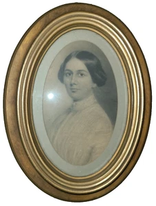 Antique oval frame w black & white portrait photograph, Caroline Irwin Purviance - Picture 1 of 14