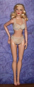 Ready2Wear Lt Beige Lace Bra & Bikini  fit 17" DeeAnna & DEDE Denton Lara Peggy - Picture 1 of 2