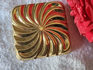 Gros bouton vintage en métal forme carré hyper leger pied 3 cm ref 968 - Foto 1 di 4