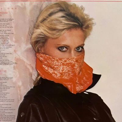 OLIVIA NEWTON-JOHN - Totally Hot (1978) - 12" Vinyl Record LP - VG+ - Image 1 of 4