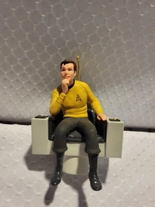 Vintage 1995 Hallmark Keepsake Star Trek Captain James TiberiusKirk Ornament New - Picture 1 of 13