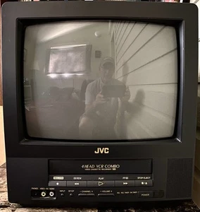 JVC TV-13143 Vintage 13” CRT 4-Head VCR Combo TV w/Remote Retro Gaming Tested - Picture 1 of 13