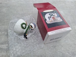 Frosty Friends 20th Anniversary 1993 Hallmark Keepsake Ornament Igloo Eskimo - Picture 1 of 7