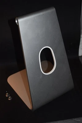 1x apple Standfuß für apple cinema Display 30" Zoll  A1083 + 2x Schrauben - Bild 1 von 4