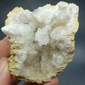 Large Clear Quartz Geode Natural Raw Quartz Geodes Quartz Crystal Cluster Stone - Picture 1 of 9