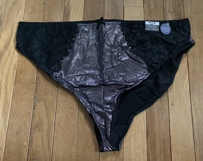 Calcinha atrevida Plus Size 26/28 Lane Bryant cacique perna alta preta renda metálica - Imagem 1 de 4