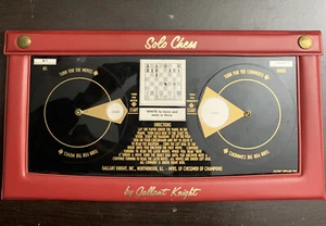 Solo Chess Tudor Trainer Gallant Knight Game With 6 Cards VINTAGE - Picture 1 of 9