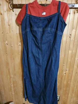 Vestido de mezclilla para damas talla 16 rojo tejido aberturas en el dobladillo inferior cremalleras usado en excelente estado 7373☆ Foto 1 de 4