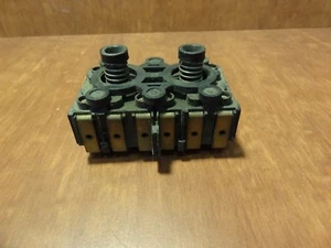 Telemecanique push button switch XES-D221 - Picture 1 of 1