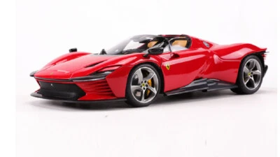 Bburago 1:18 Signature Ferrari DAYTONA SP3 Diecast Model Racing Car New In Box - Image 1 of 4