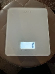 RENPHO Bilancia Bluetooth per Alimenti con App, Bilancia Digitale Smart da Cucina, Vetro, Bianco - Foto 1 di 3
