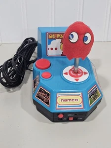 Namco Ms. Pac-Man 5-in-1 TV Plug N Play 2004 Jakks Pacific Arcade Works Good - Picture 1 of 10