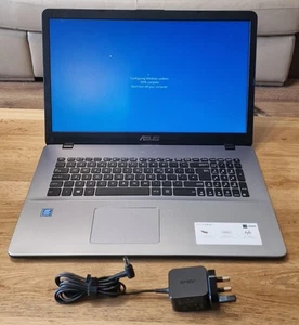 ASUS VIVOBOOK X705,INTEL N4020,8GB RAM, 1TB SSD, 17.3inch,WINDOWS 11 PRO 23H2 - Imagen 1 de 9