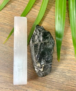 1 Selenite 1 Black Tourmaline Home Protection Kit Reiki Chakra Wicca Stones. - Picture 1 of 6