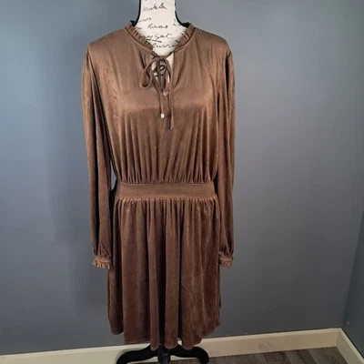 Vestido Tommy Hilfiger Marrón Imitación Gamuza Manga Larga Cuello Atado Talla 12 Foto 1 de 4