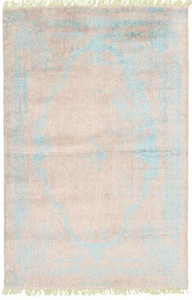 Traditional Hand-knotted Carpet 3'11" x 5'11" Silk Area Rug - Picture 1 of 9