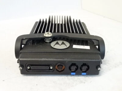 Motorola PM1500 VHF 136-174 MHz 110w MDC P25 Digital Mobile Radio AAM79KTD9PW5AN - Image 1 of 4