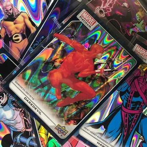 Marvel Platinum Red Guardian High Series 2023 Base Teal Wave/799 #170 - Imagen 1 de 1
