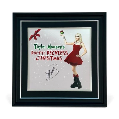 Taylor Momsen SIGNED Pretty Reckless Christmas Artwork Display & COA Autograph - Image 1 of 4
