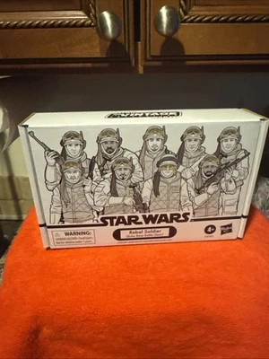 Star Wars Vintage Coleção Soldados Rebeldes (Echo Base Battle Gear) Pacote com 4 Pulse - Imagem 1 de 4