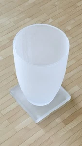 Bodenvase / Postament, satiniertes Glas, moderne standsichere Form, keine Chips - Bild 1 von 6