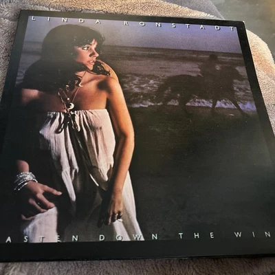 Linda Ronstadt – Hasten Down The Wind - 12" LP Gatefold Vinyl K53045 1976 - Image 1 of 4