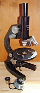 Microscopio Ernst Leitz Wetzlar n.º 420801 aprox. 1945-1965 - Imagen 1 de 11