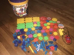 Learning Resources Gears Motorized Spin & Glow Building Block Spinning 105+ Pcs - Picture 1 of 6