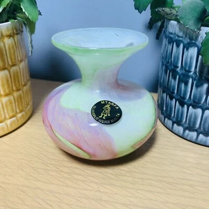 Vintage Mtarfa Glass Blowers Pink & Green Art Glass Vase Vintage Retro Malta - Picture 1 of 5
