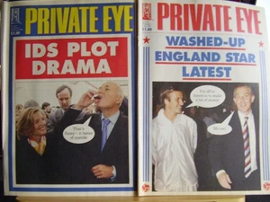 JOB LOT X 23 VINTAGE PRIVATE EYE SATIRICAL MAGS DAVID BECKHAM IDS BUSH BLAIR - Imagen 1 de 12