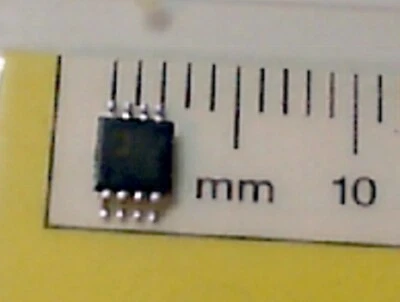 LDO 2.5V ADP3335 LOW DROPOUT VOLTAGE REGULATOR - Bild 1 von 3