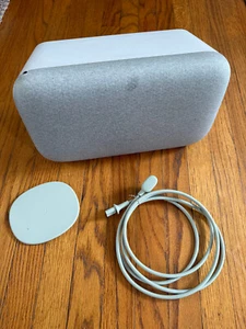 Google Home Max - Smart Speaker with Google Assistant - Chalk GA00222 UG - EUC! - Picture 1 of 5