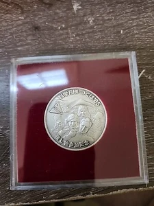 1985 TSUKUBA EXPO '85 - JAPAN WORLDS FAIR EXPOSITION COSMO MEDAL. Encased. A55 - Picture 1 of 2