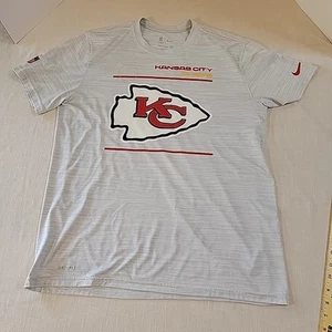 Men's Nike On Field Dri-Fit NFL Kansas City Chiefs Gray T-Shirt Small. Z - Picture 1 of 10