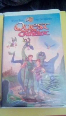 Quest For Camelot RARE Warner Bros. Clamshell case 1998 VHS King Arthur cartoon - Image 1 of 2